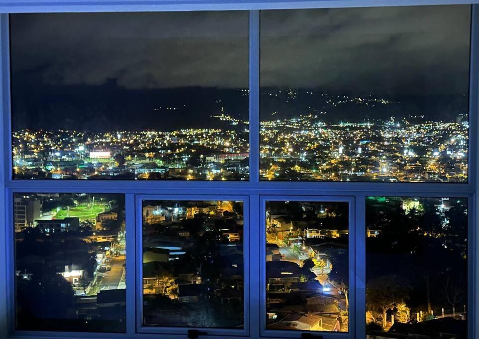 Penthouse En Los Yoses, Vista De Los Dioses Fast Wifi San Jose  Exterior foto